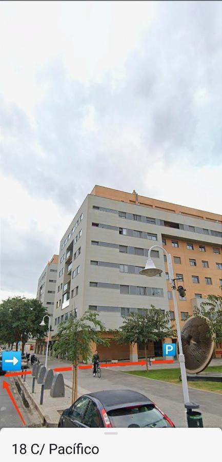 On The Beach! Frente Al Paseo Maritimo, Parking Y Piscina Μάλαγα Εξωτερικό φωτογραφία