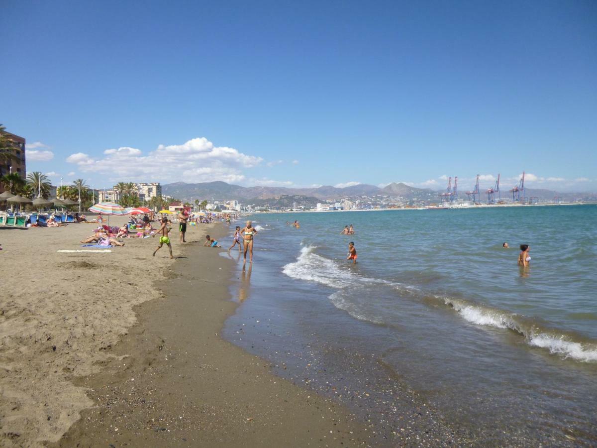 On The Beach! Frente Al Paseo Maritimo, Parking Y Piscina Μάλαγα Εξωτερικό φωτογραφία