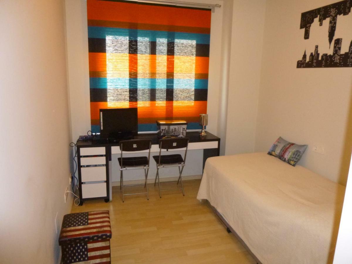 On The Beach! Frente Al Paseo Maritimo, Parking Y Piscina Μάλαγα Εξωτερικό φωτογραφία